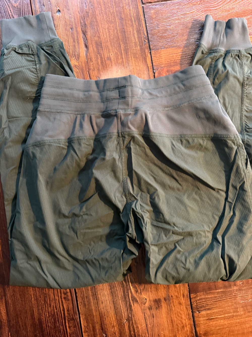 lululemon dance studio midrise joggers in forest green - Picture 5 of 5